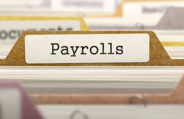 differences between outsourcing payroll and internal payroll in saudi arabia