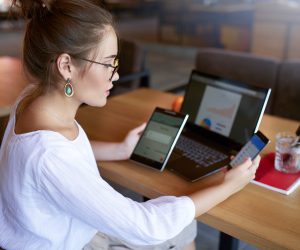 compare payroll services in the uae